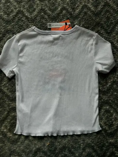Polera blanca con diseño 'Dreamer' - miniatura 3