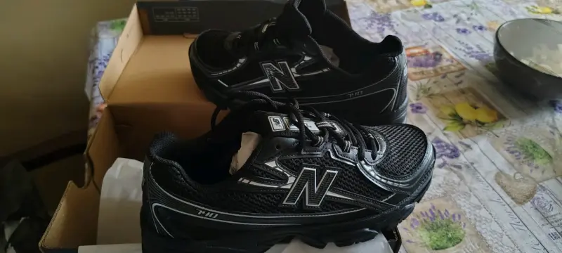 Zapatillas deportivas New Balance 740 negras - 2