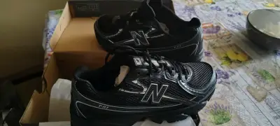 Zapatillas deportivas New Balance 740 negras - miniatura 2