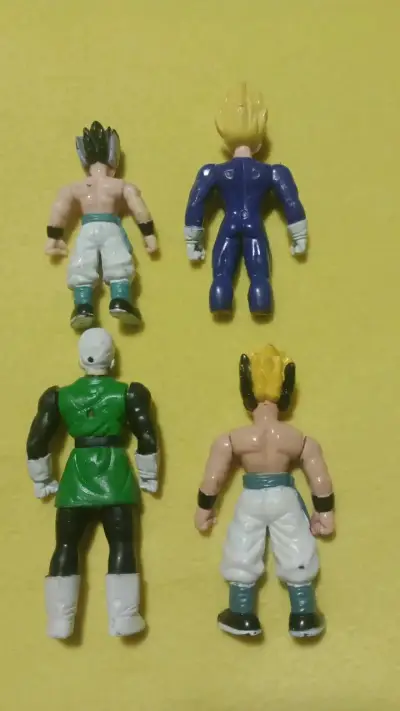 Figuras Dragon Ball Z super battle collections - miniatura 2