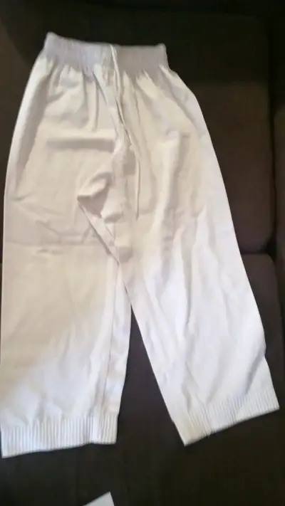 Pantalones blancos de artes marciales - miniatura 1