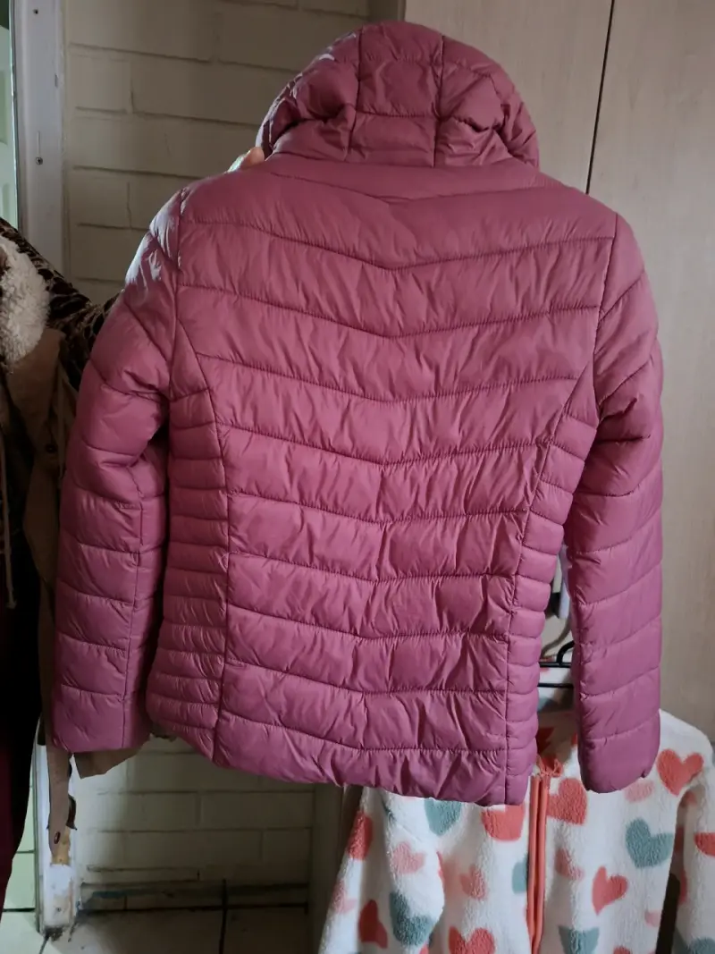 Chaqueta acolchada rosada para niña - 2
