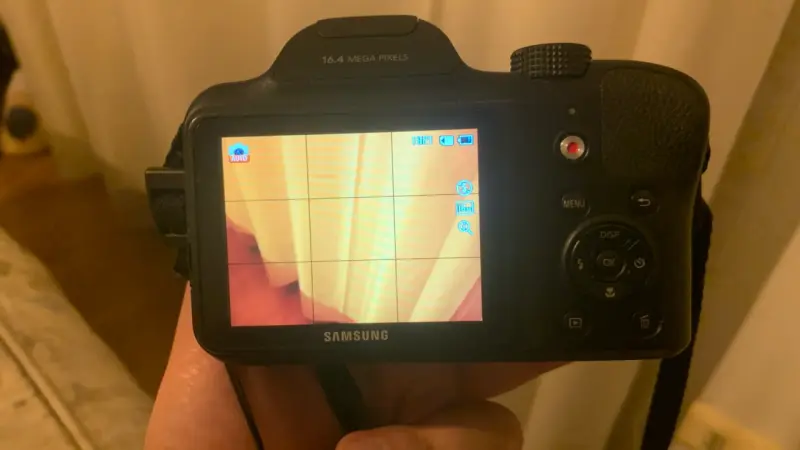 Cámara Samsung WB1100F con Wi-Fi y NFC - 6