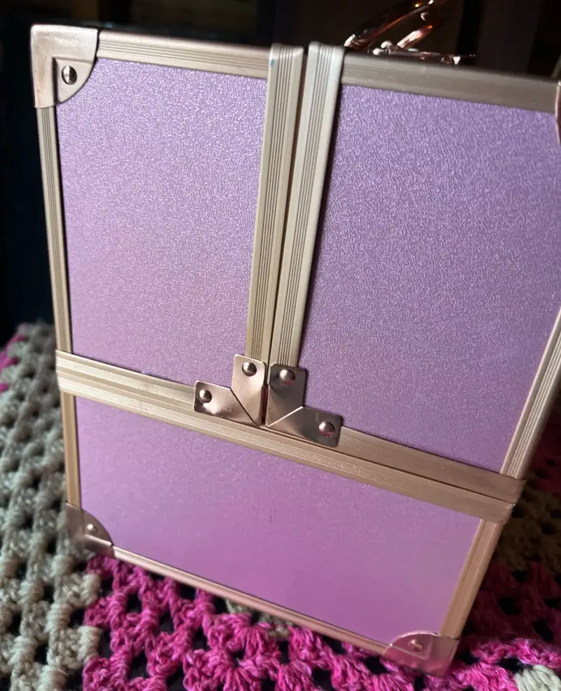 Maletín organizador de maquillaje rosa - 1