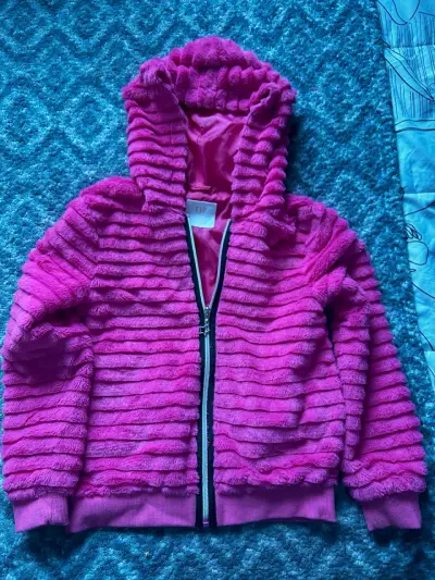 Chaqueta de felpa rosa con capucha para niña - miniatura 1