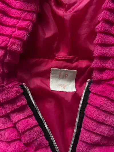 Chaqueta de felpa rosa con capucha para niña - miniatura 2