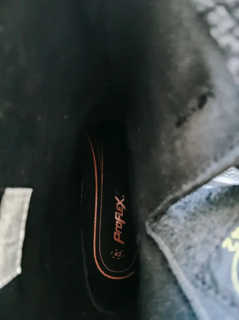 Botas de seguridad con suela antideslizante - 3