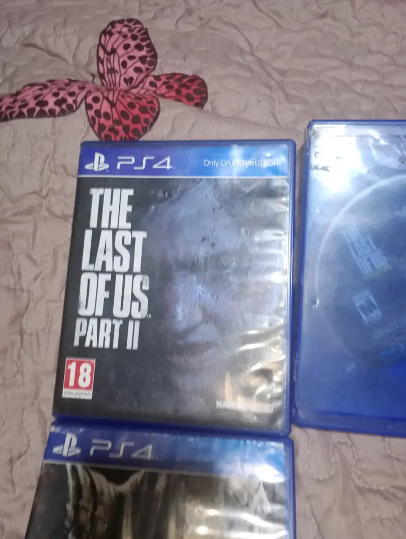 Juego PS4 The Last of Us - 2