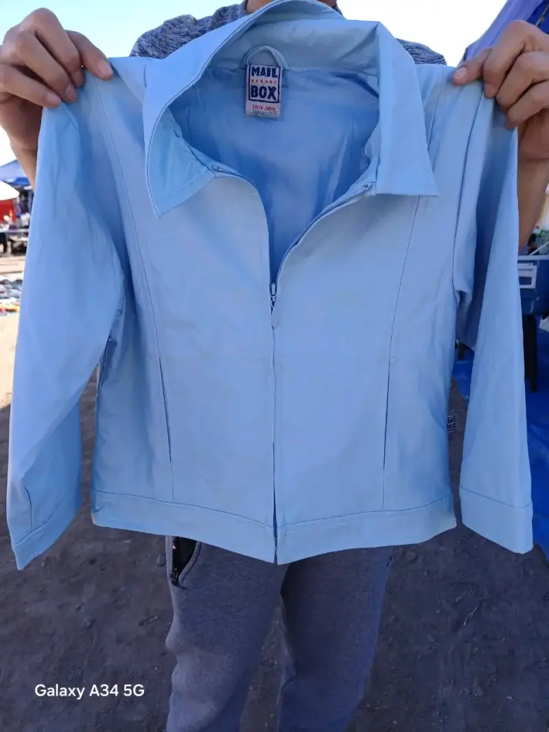 Chaqueta azul claro marca Mail Box - 1