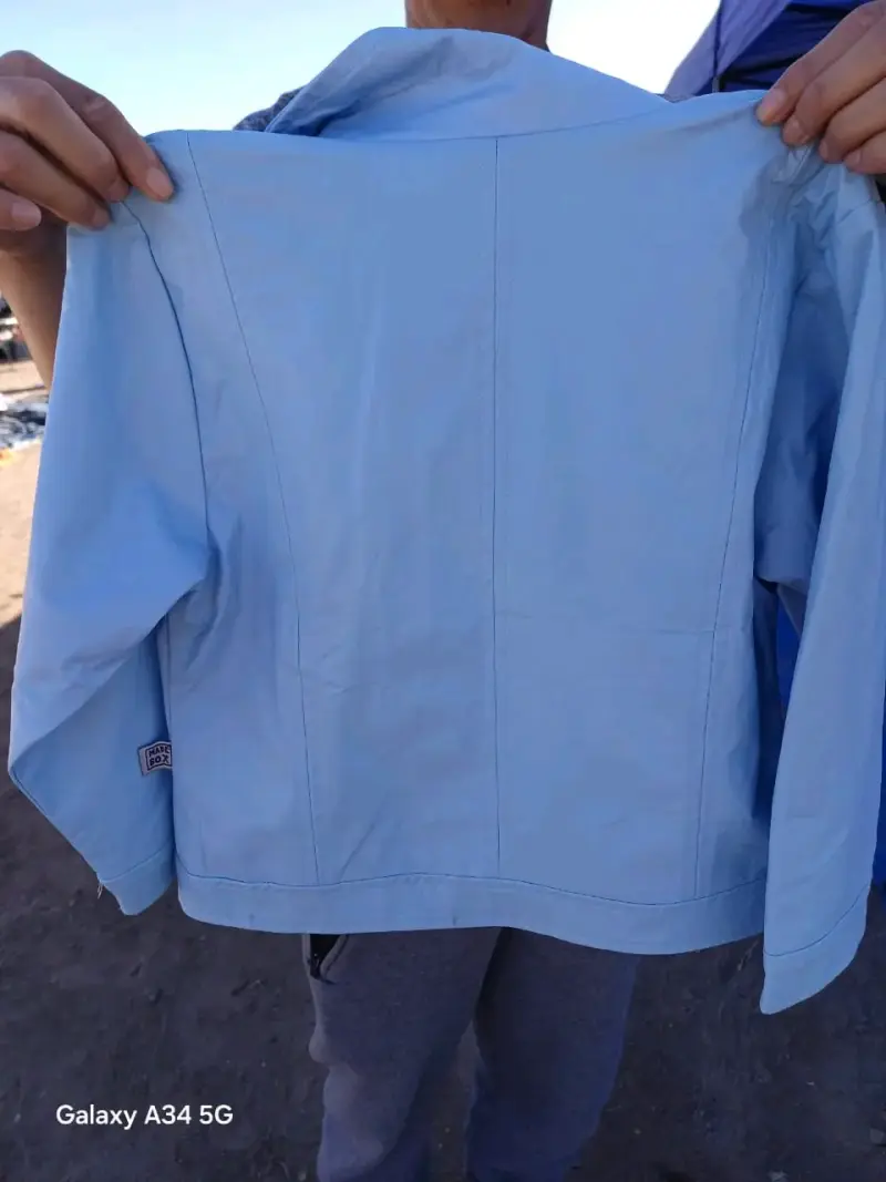 Chaqueta azul claro marca Mail Box - 2