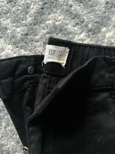 Pantalones cargo negros para niña - miniatura 3
