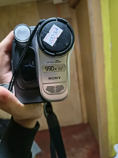 Videocámara Sony Handycam con NightShot Plus - miniatura 6
