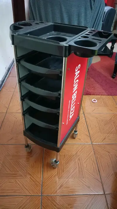 Carro organizador para salón de belleza - miniatura 1