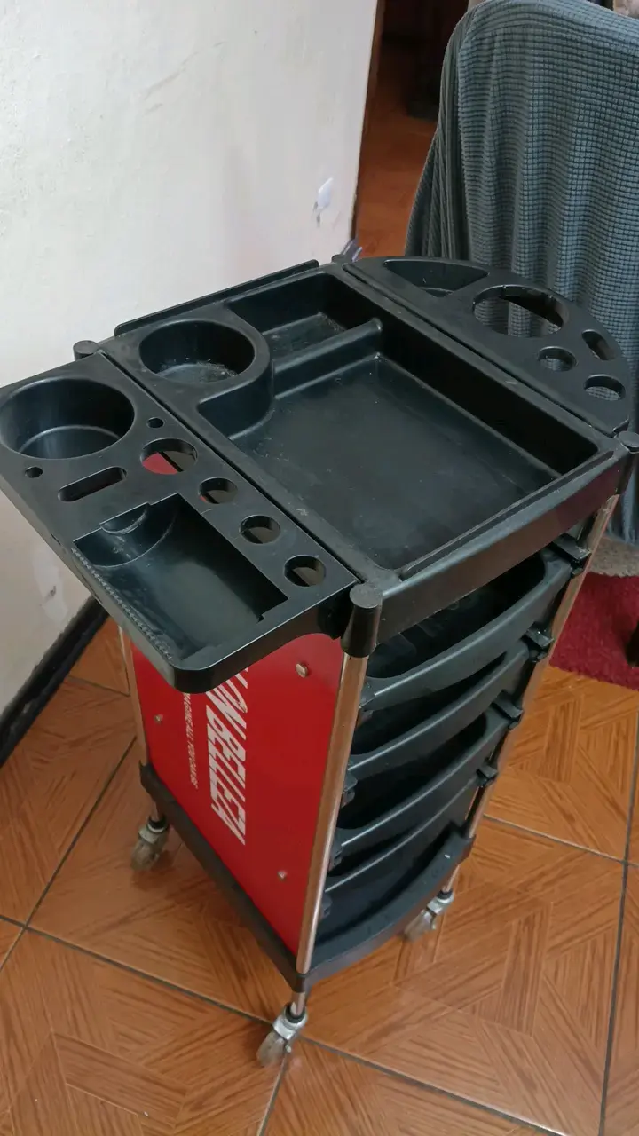 Carro organizador para salón de belleza - 2