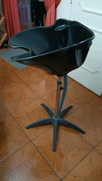 Lavacabezas portátil de peluquería negro - miniatura 1