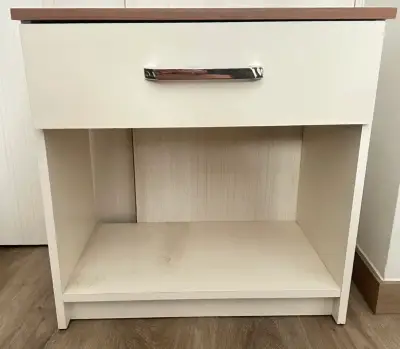 Velador  con cajón y estante - miniatura 3