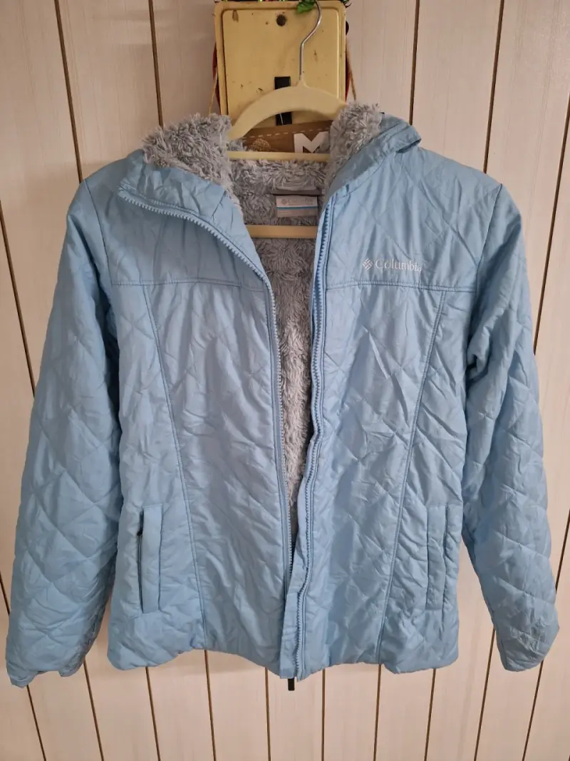 Chaqueta Columbia azul con forro polar