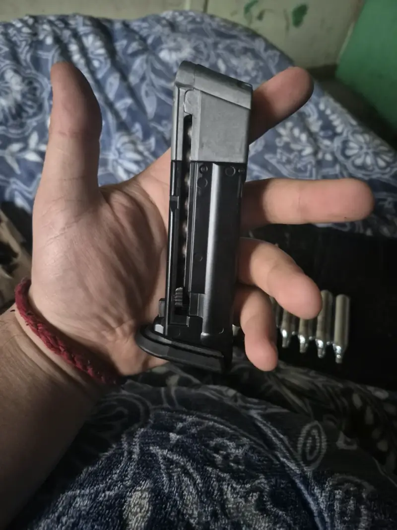 Pistola traumatica co2 - 5
