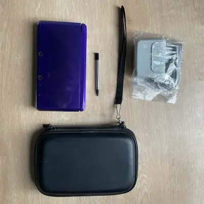 Consola portátil Nintendo 3DS morada 64gb - miniatura 1