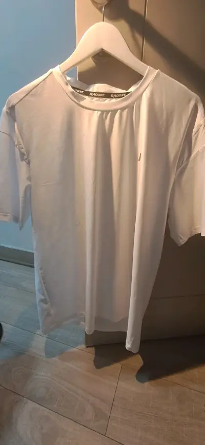 Polera blanca Radost de algodón - miniatura 1