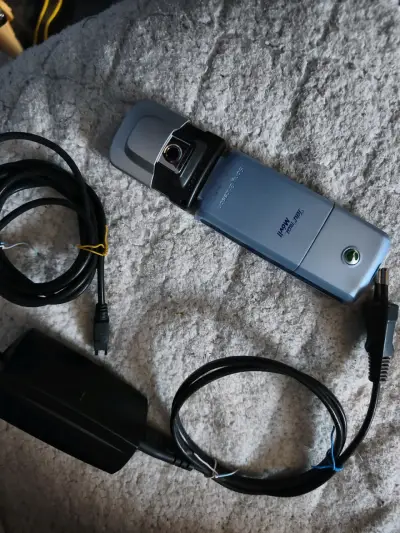 Teléfono Sony Ericsson más camara - miniatura 1