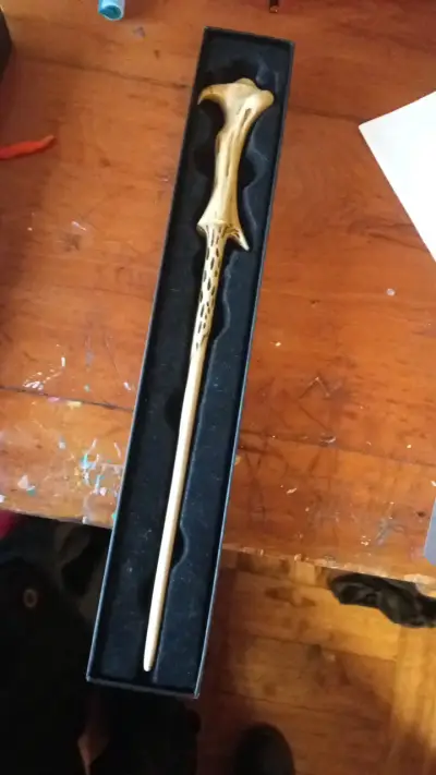 Varita mágica de Voldemort para colección. - miniatura 1
