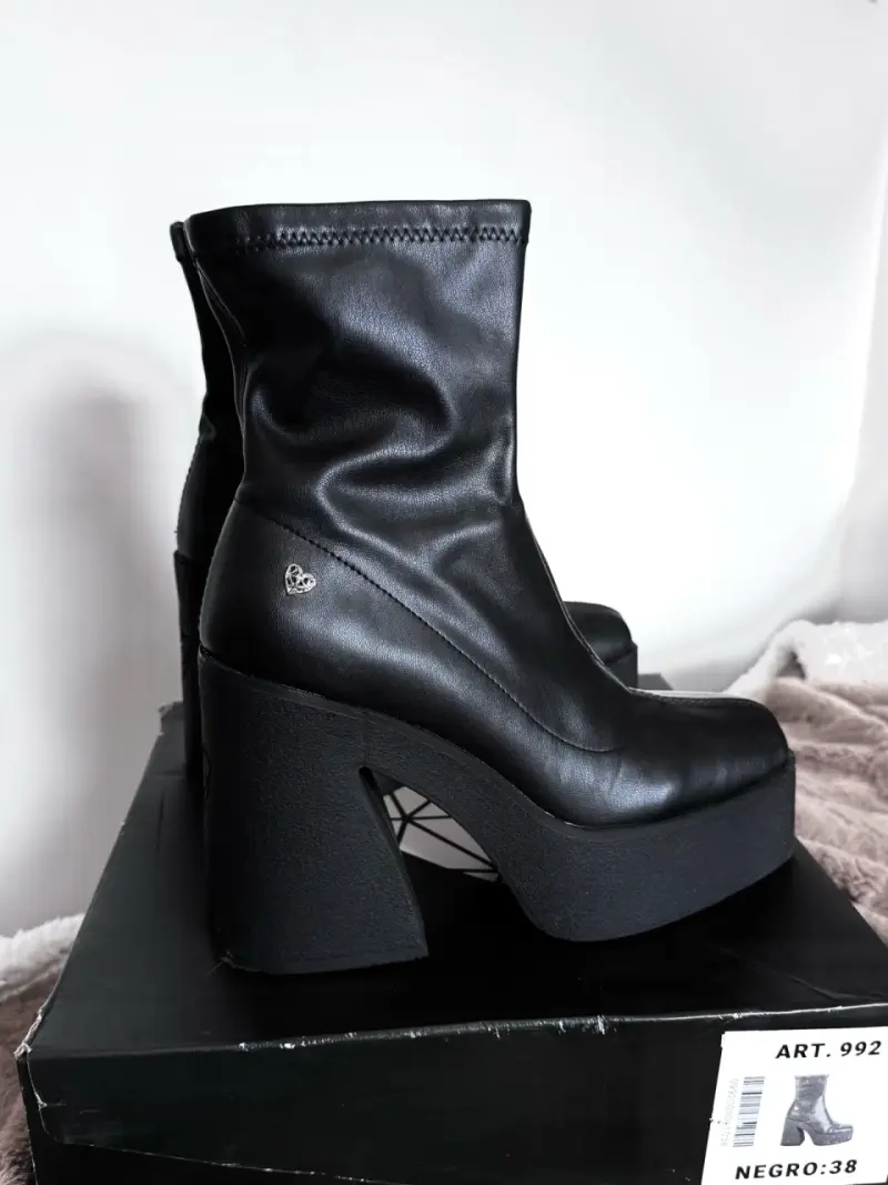 Botines Plataforma C/MORAN Negros Talla 38 - 1