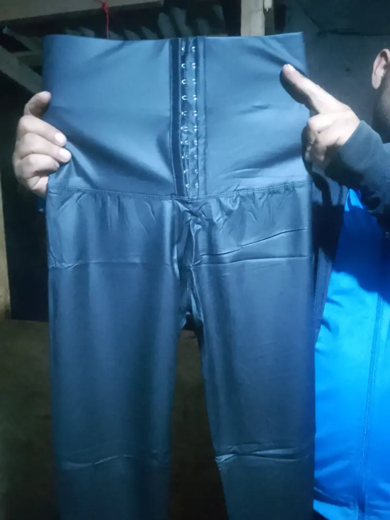 Pantalones azules con brillo para mujer - 3