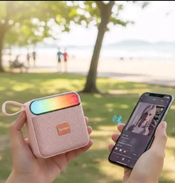 Altavoz Bluetooth Portátil BS-06i Luces RGB Sonido - 3