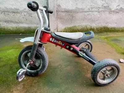 Bicicleta BMX Ozark Trail Drifter 20" - miniatura 2