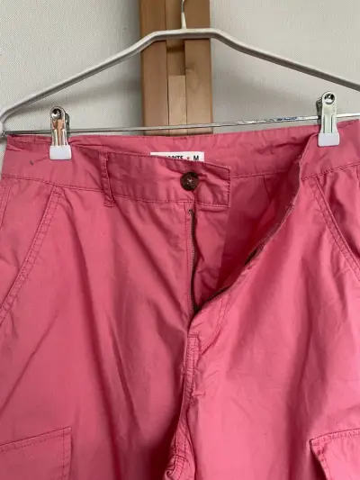 Pantalones cargo rosados para mujer - miniatura 3