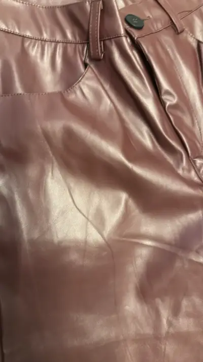 Pantalones de cuero sintético burdeos - miniatura 2