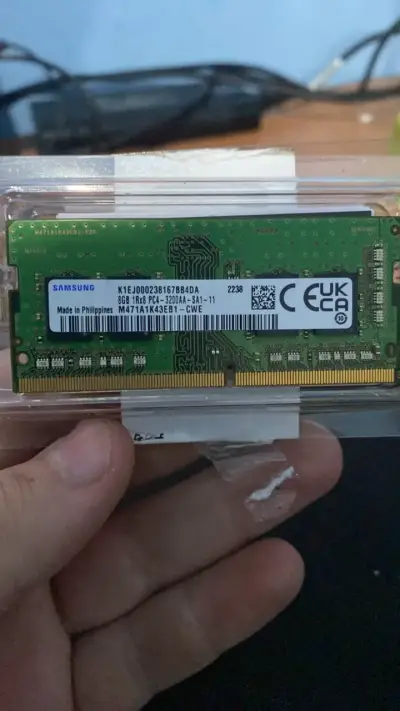 Memoria RAM Samsung 8GB DDR4 3200MHz - miniatura 1