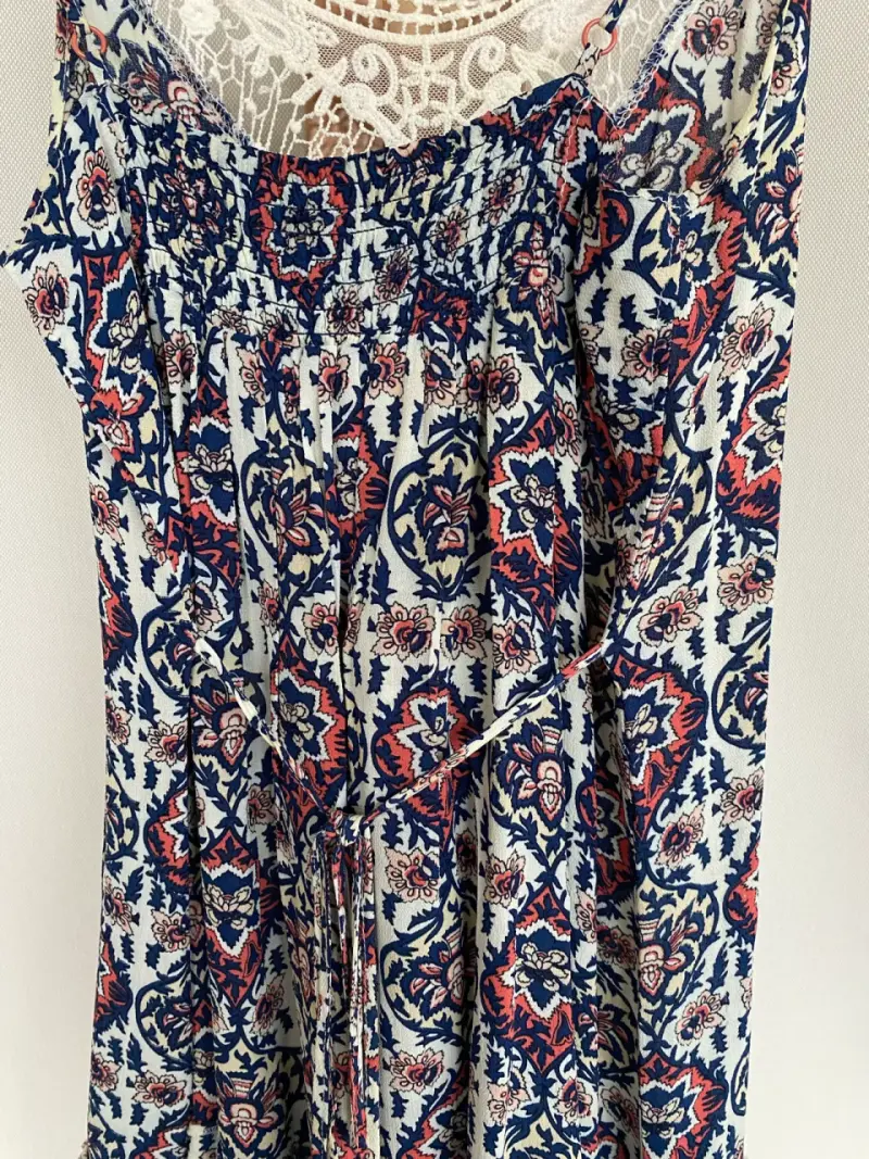 Vestido corto estampado con encaje talla XS - 3