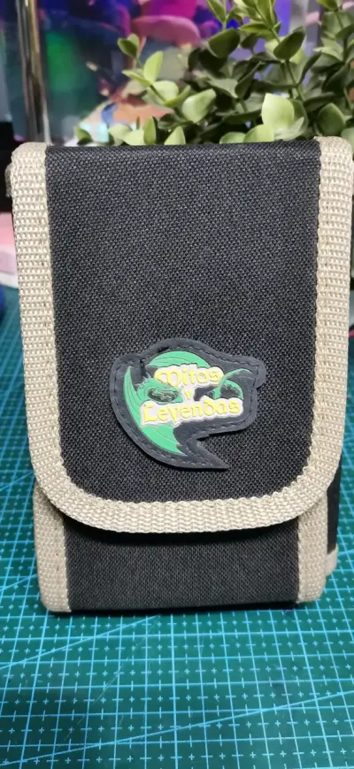 Estuche para cartas Mitos y Leyendas Salo - miniatura 1