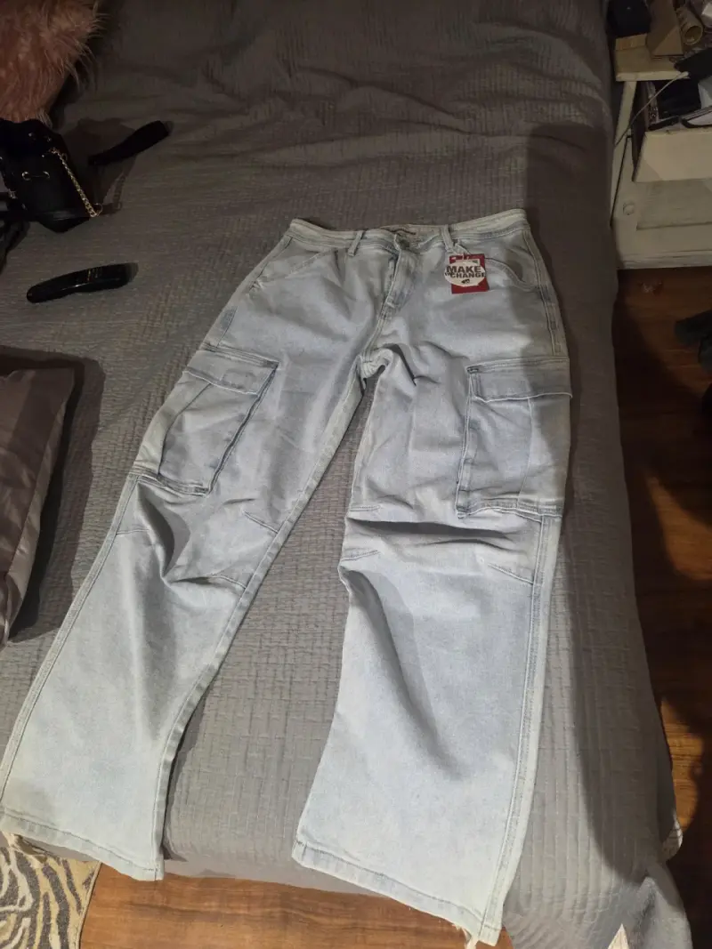 Jeans cargo celeste claro para hombre - 2