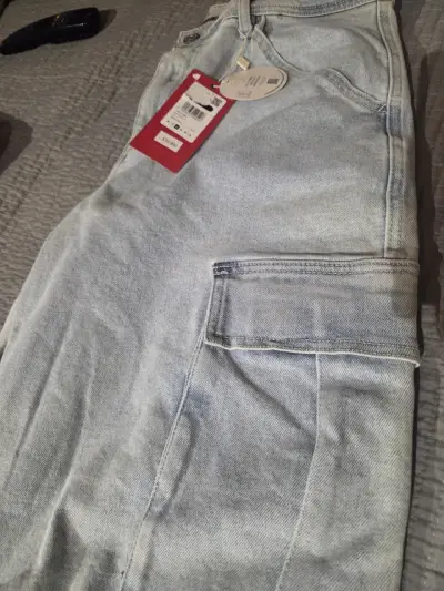 Jeans cargo celeste claro para hombre - miniatura 5
