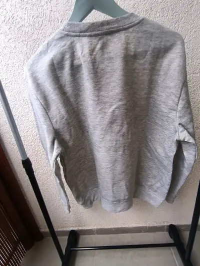 Polerón gris con estampado 'Sleigh' - miniatura 3