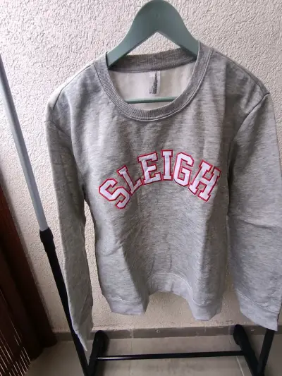 Polerón gris con estampado 'Sleigh' - miniatura 1