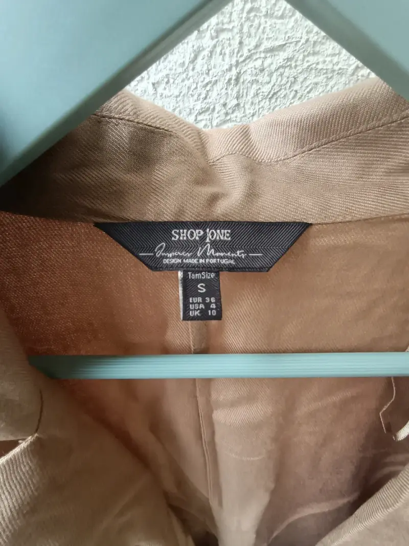 Blazer beige de mujer talla S - 2