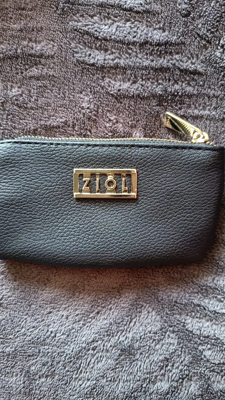 Estuche negro Ziol elegante y compacto - 1