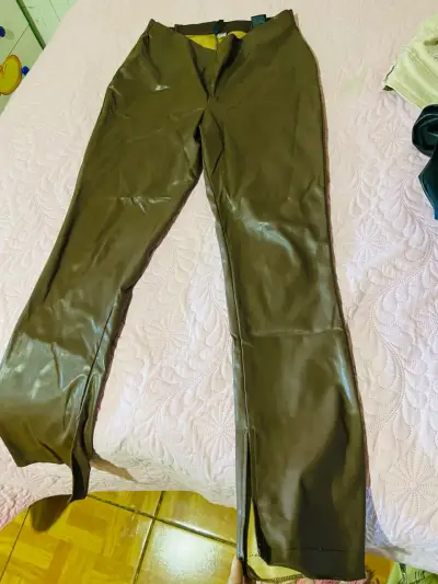 Pantalones de cuero marrón para mujer - miniatura 1