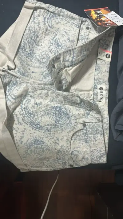 Shorts de mezclilla Roxy estampados - miniatura 1