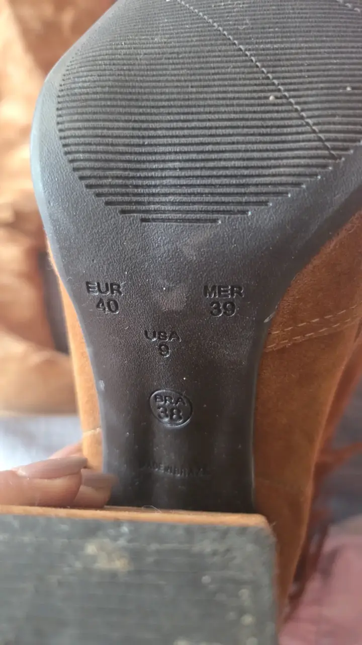 Botas de gamuza marrón con flecos,altas - 4