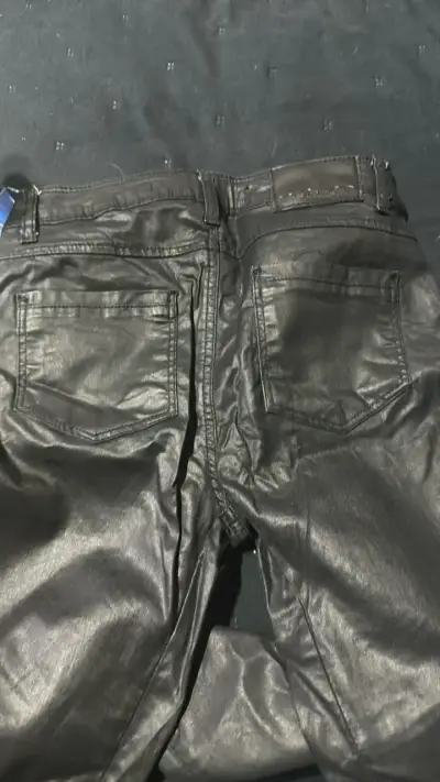 Pantalones Zara talla 34 - miniatura 3