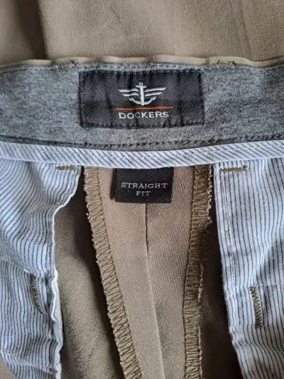 Pantalon Dockers Color Khaki de vestir para hombre - miniatura 6
