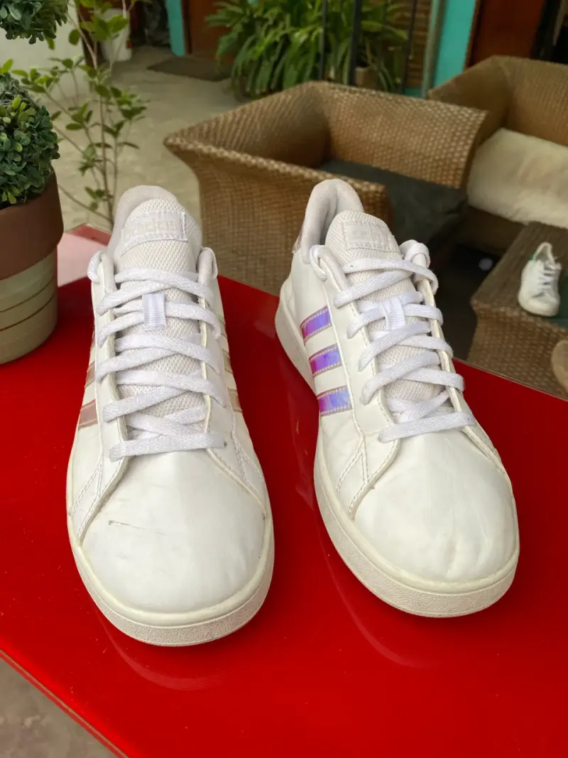 Zapatillas blancas Adidas mujer blancas. - 1