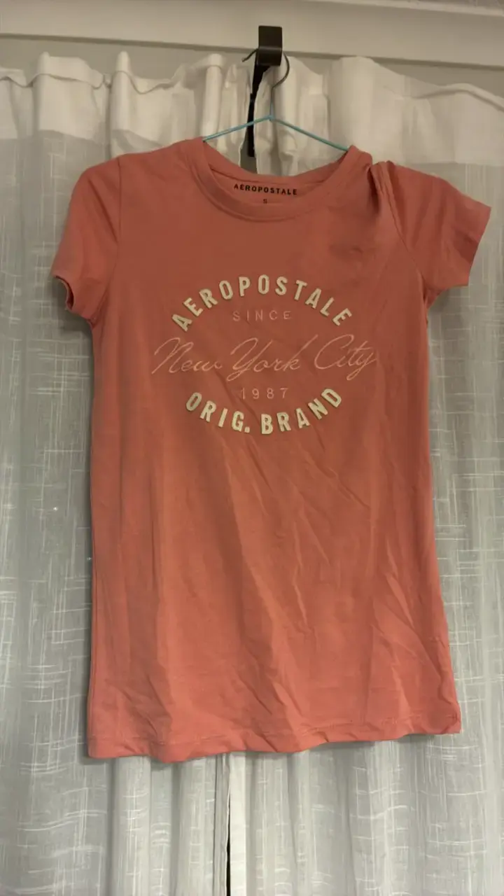 Polera Aeropostale rosa talla S