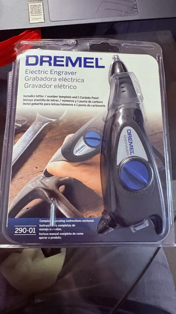 Grabador eléctrico Dremel + Accesorios - 1