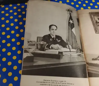 Pack 2 - Cuadernillos Junta Militar de Chile - miniatura 5